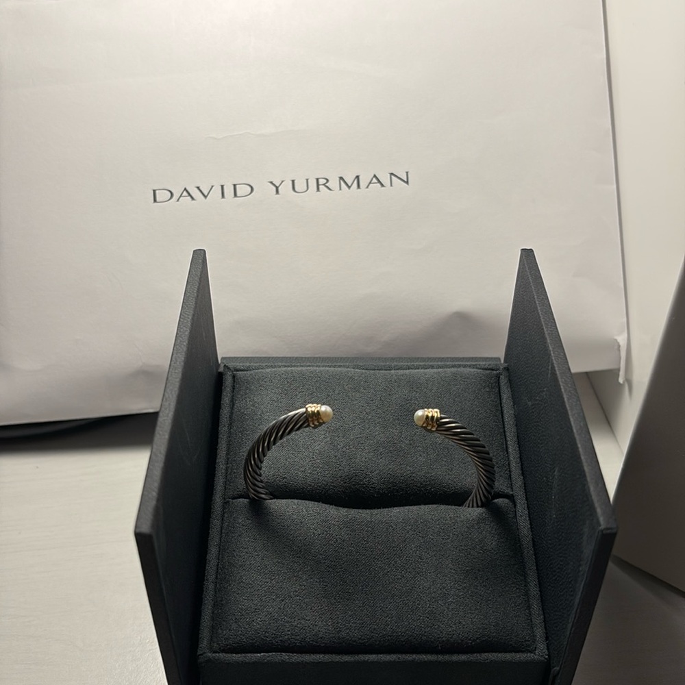 David Yurman Classic Cable Bracelet. 5mm, Pearl ends